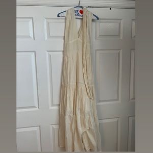 Brand new never worn flowy cream colored maxi dress